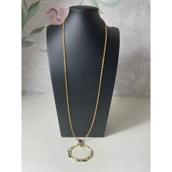 Gold Tone Magnifying Glass Pendant Necklace With Rope Chain & Clasp - Picture 1 of 4